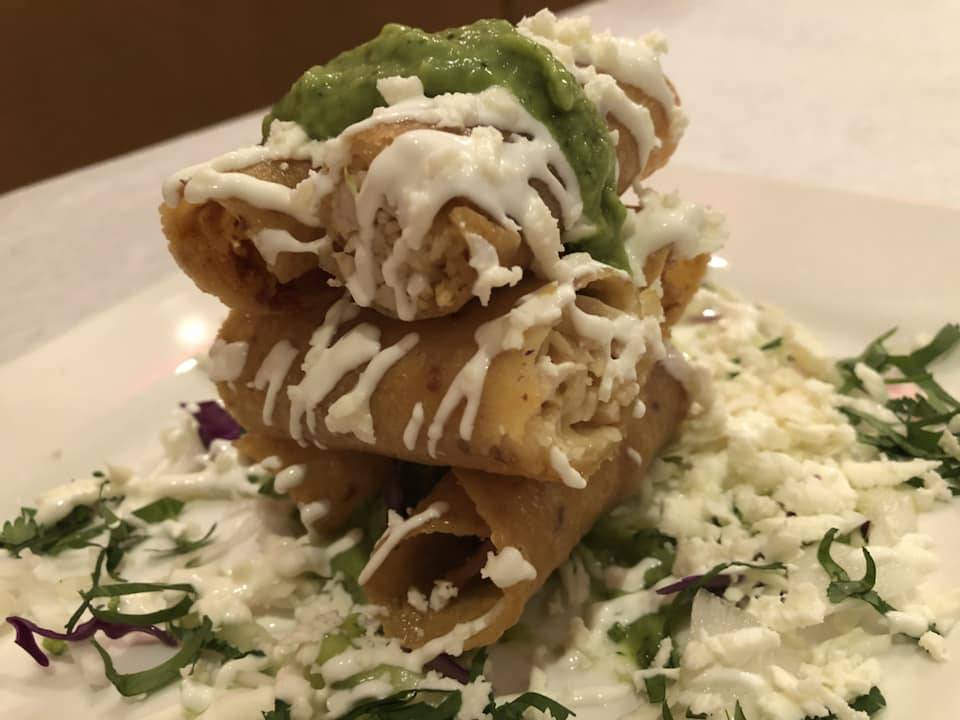 XOchimilco Mexican Restaurant | restaurant | 2030 W Montrose Ave, Chicago, IL 60618, USA | 7736611534 OR +1 773-661-1534