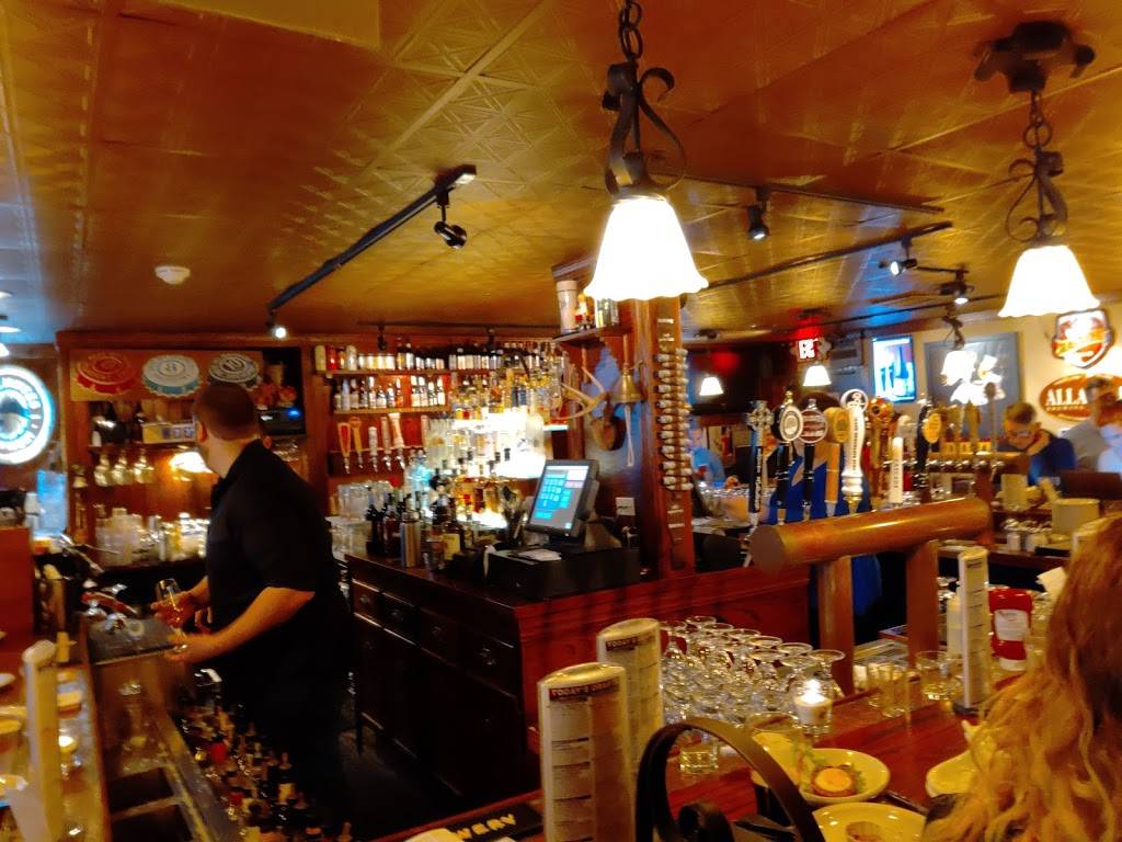 The Bavarian Lodge | restaurant | 1800 Ogden Ave, Lisle, IL 60532, USA | 6302414701 OR +1 630-241-4701