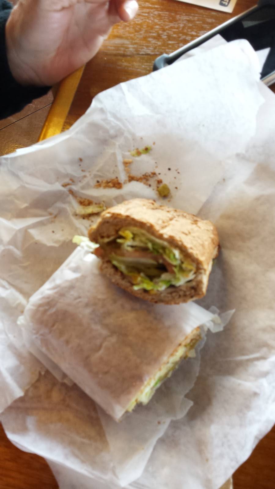 Potbelly Sandwich Shop | restaurant | 760 S Waukegan Rd, Waukegan, IL 60085, USA | 8476891250 OR +1 847-689-1250