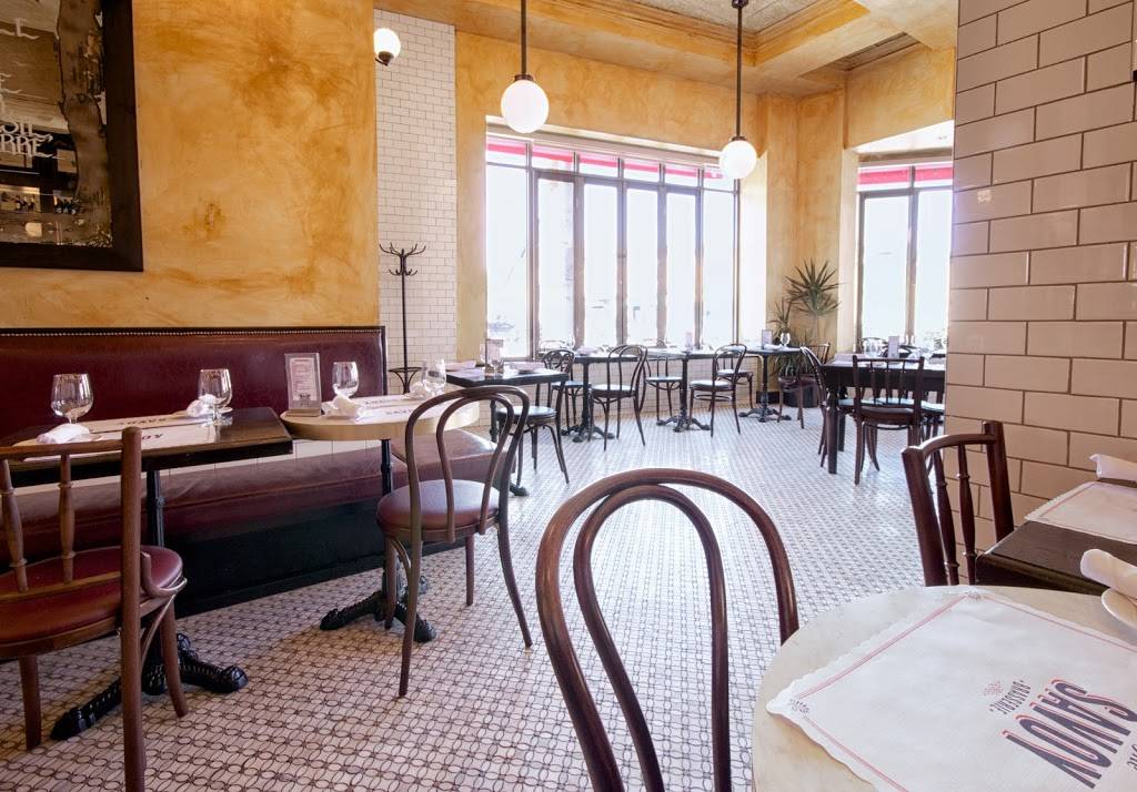 The Savoy Brasserie | restaurant | 334 Richmond Rd, Ottawa, ON K1Z 5C7, Canada | 6136861903 OR +1 613-686-1903
