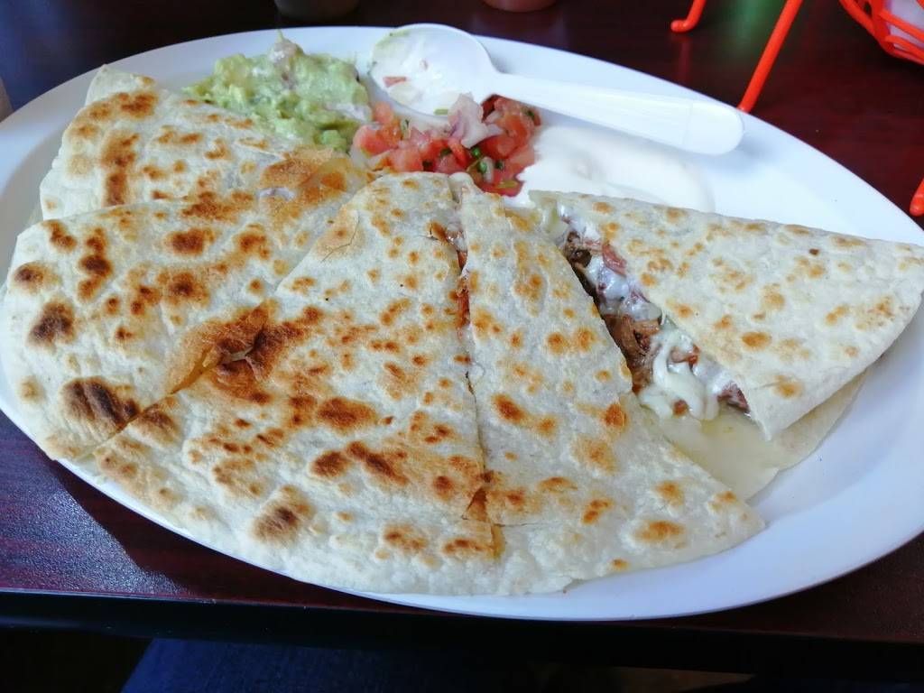 El Tarasco Fresh Grill | restaurant | 1330 N Plaza Dr, Visalia, CA 93291, USA | 5597472685 OR +1 559-747-2685