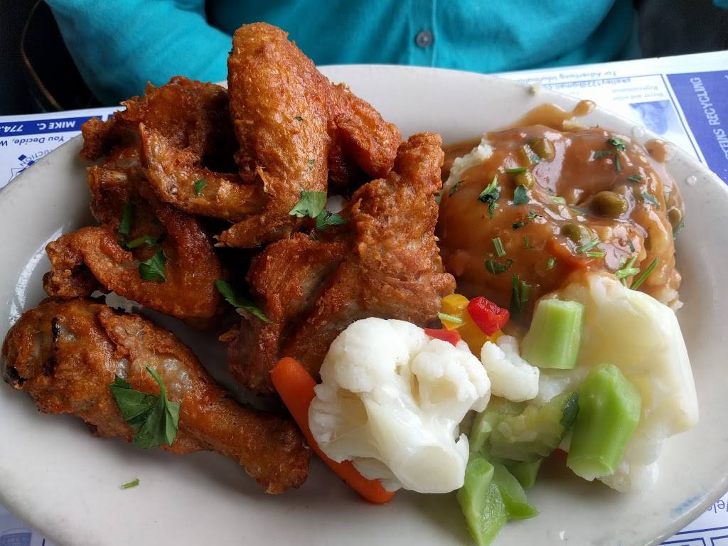 Gold Star Restaurant | restaurant | 68 W Boylston Dr, Worcester, MA 01606, USA | 5088527900 OR +1 508-852-7900