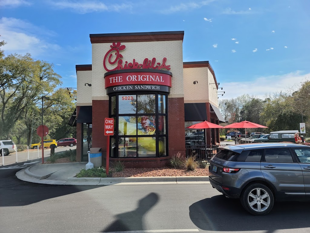 Chick-fil-A | restaurant | 5023 US-90, Pace, FL 32571, USA | 8509959456 OR +1 850-995-9456