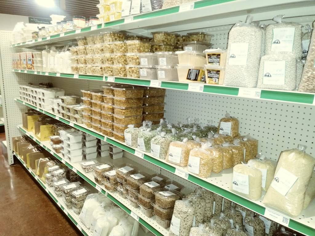 Pineview Bulk Food and Deli | bakery | 749 Plank Rd, Farmville, VA 23901, USA | 4343158800 OR +1 434-315-8800