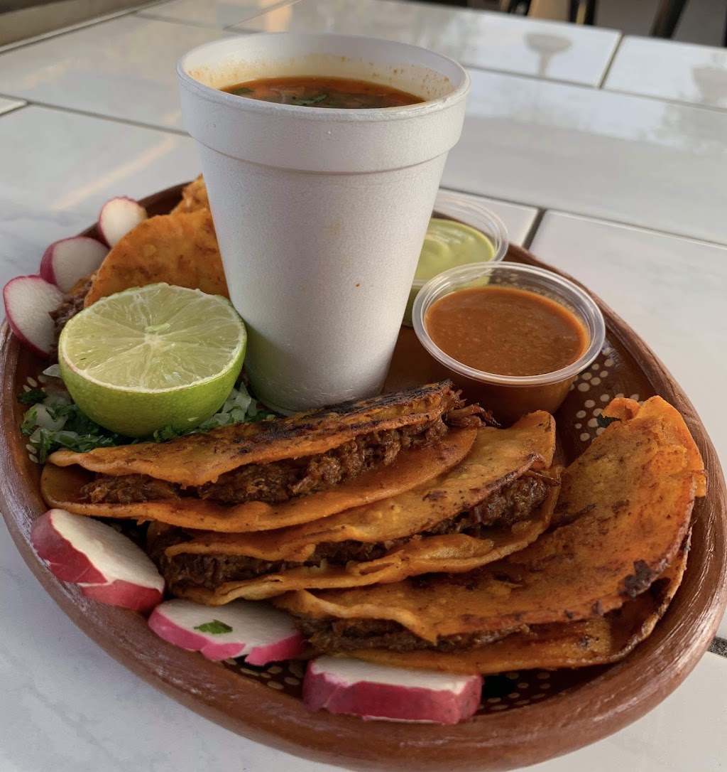 Birrieria las Yaquecitas | restaurant | 1349 E Dana Ave, Mesa, AZ 85204, USA | 4806282790 OR +1 480-628-2790