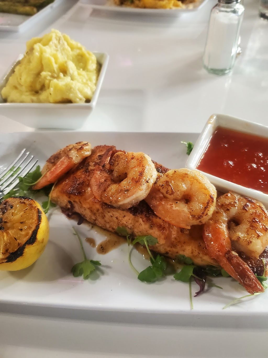Cache Kitchen & Cocktails | restaurant | 4202 Hacks Cross Rd, Memphis, TN 38125, USA | 9012497594 OR +1 901-249-7594