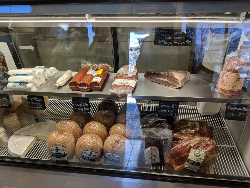 Curtis Park Delicatessen | meal takeaway | 2532 Champa St, Denver, CO 80205, USA | 3033085973 OR +1 303-308-5973