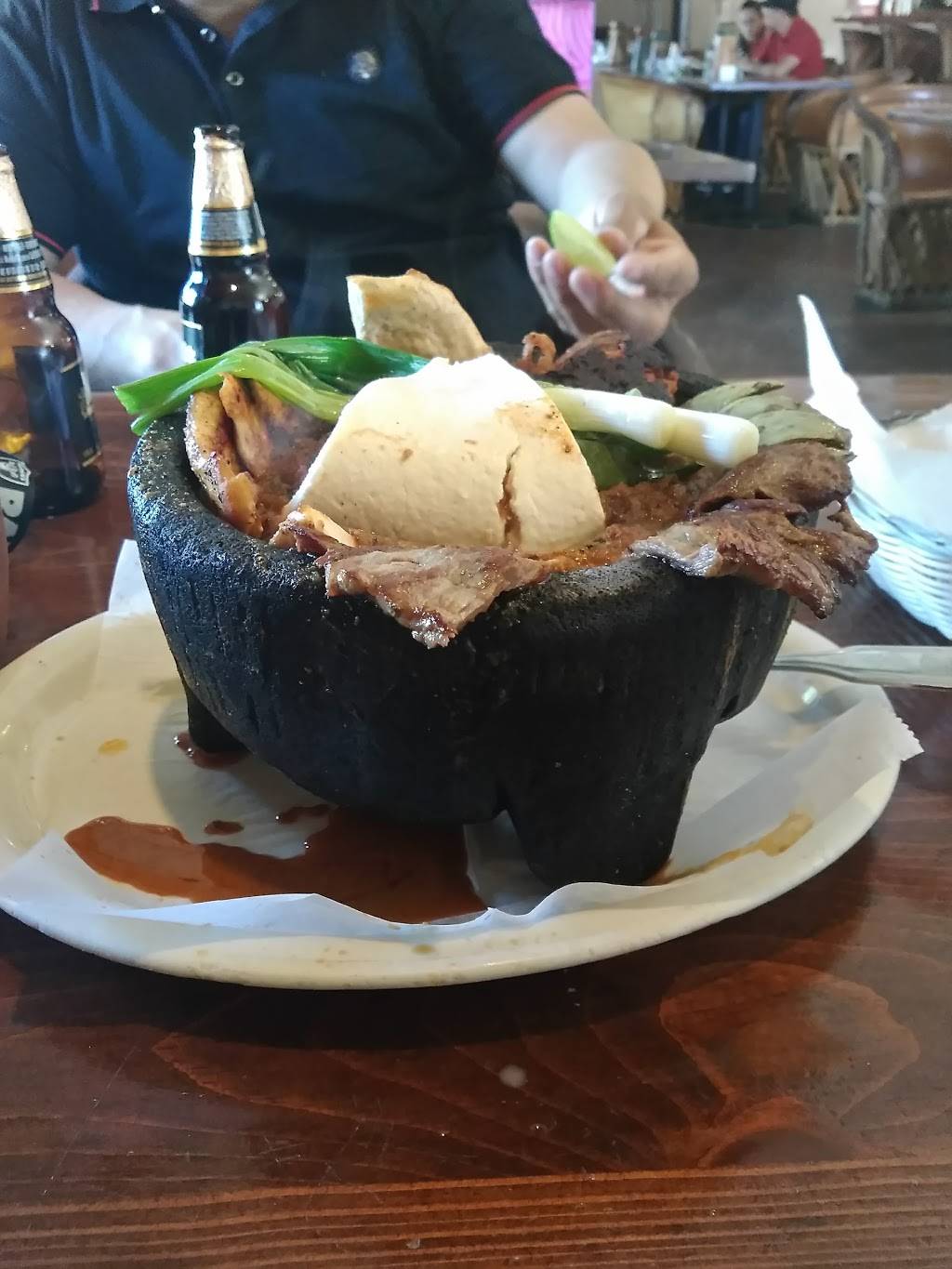 Emilianos Grill & Seafood | restaurant | 896 E Mission Blvd, Pomona, CA 91766, USA | 9096230152 OR +1 909-623-0152