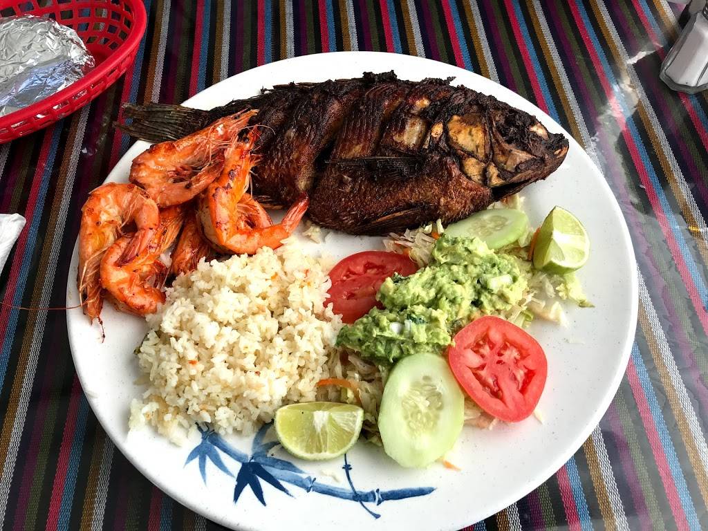 Guatelinda Antojitos Chapines | restaurant | 6016 The Plaza, Charlotte, NC 28215, USA | 9802378125 OR +1 980-237-8125