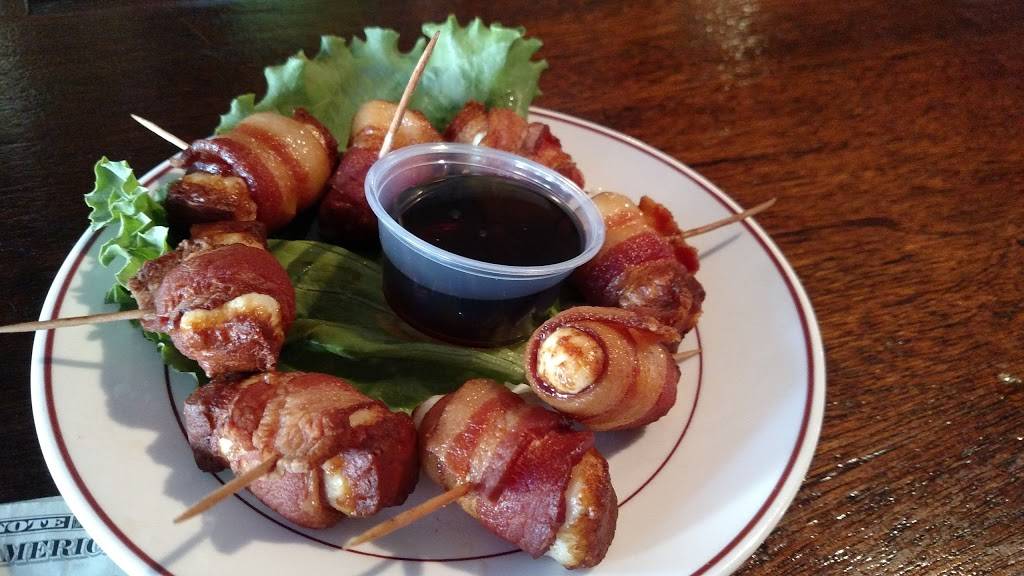 West Dubuque Tap | restaurant | 1701 Asbury Rd, Dubuque, IA 52001, USA | 5635569647 OR +1 563-556-9647