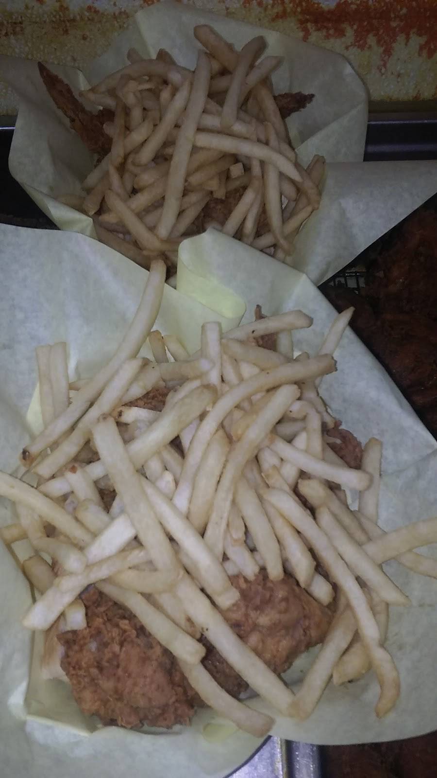 Henderson Chicken | restaurant | 337 E Ledbetter Dr, Dallas, TX 75216, USA | 2143726777 OR +1 214-372-6777