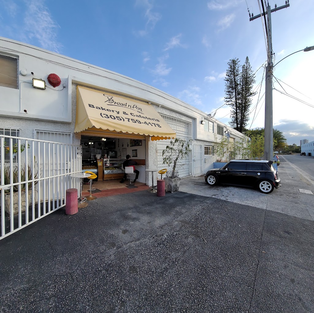 Breadn Pan Cafeteria | restaurant | 333 NE 69th St, Miami, FL 33138, USA | 3057594178 OR +1 305-759-4178