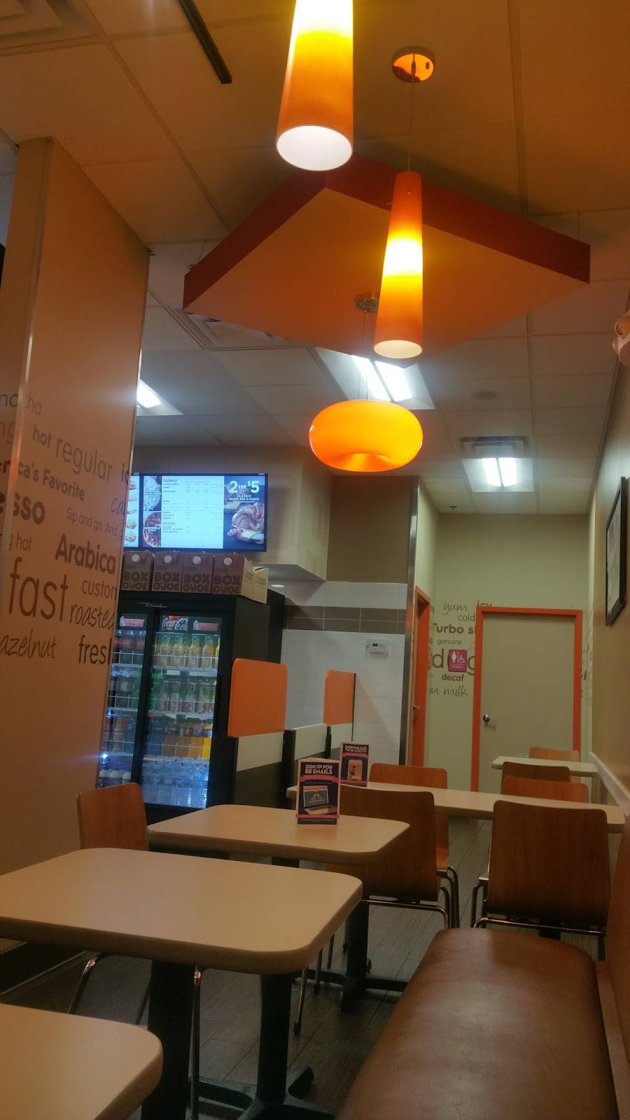 Dunkin Donuts | cafe | 782 W Oakton St, Des Plaines, IL 60018, USA | 8472900752 OR +1 847-290-0752