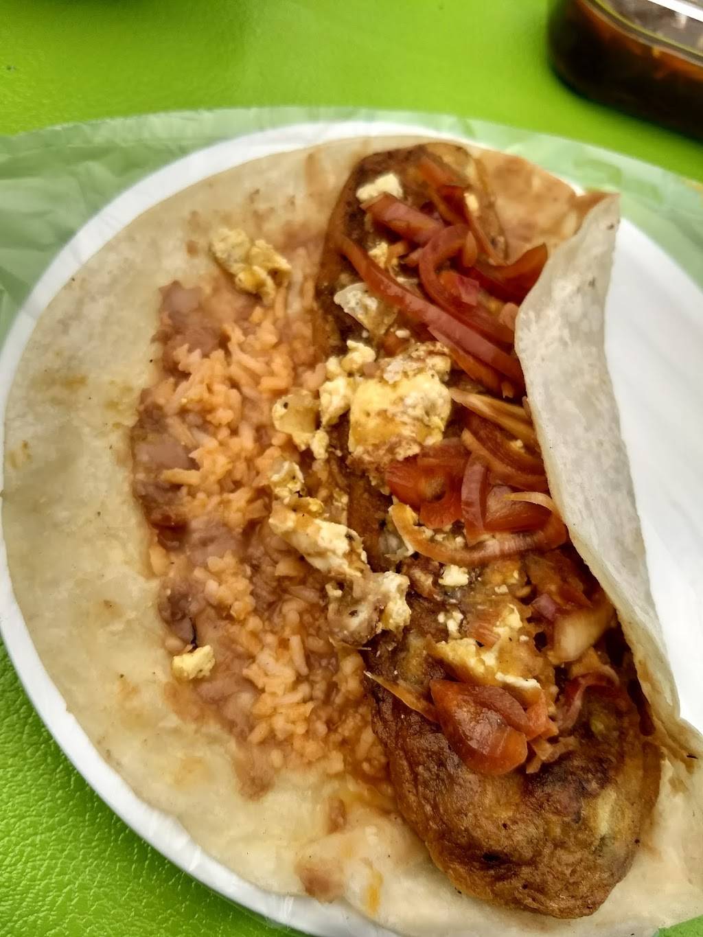 Tacos Varios Mk. | restaurant | Lomas de la Presa, 22125 Tijuana, B.C., Mexico | 016643405722 OR +52 664 340 5722