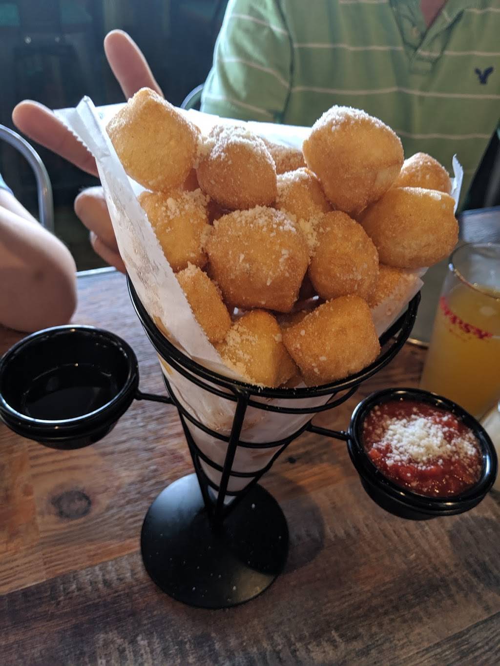 Pizza Bros | restaurant | 501 Cherokee Blvd, Chattanooga, TN 37405, USA | 4232697900 OR +1 423-269-7900