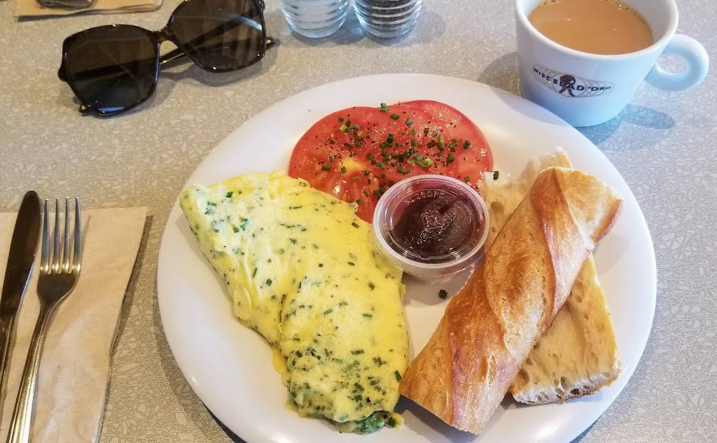 Essence Bakery Cafe | cafe | 3830 E Indian School Rd, Phoenix, AZ 85018, USA | 6022964958 OR +1 602-296-4958