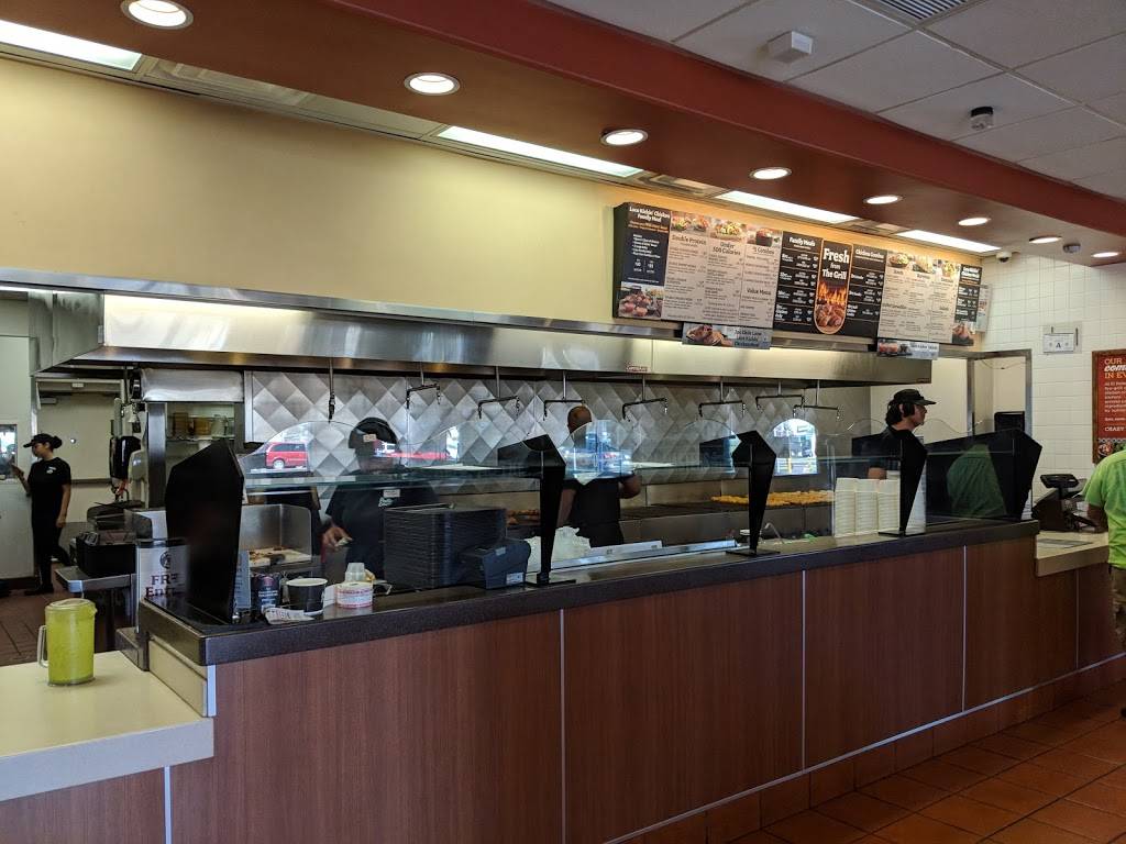 El Pollo Loco | restaurant | 2375 E Sahara Ave, Las Vegas, NV 89104, USA | 7022072304 OR +1 702-207-2304