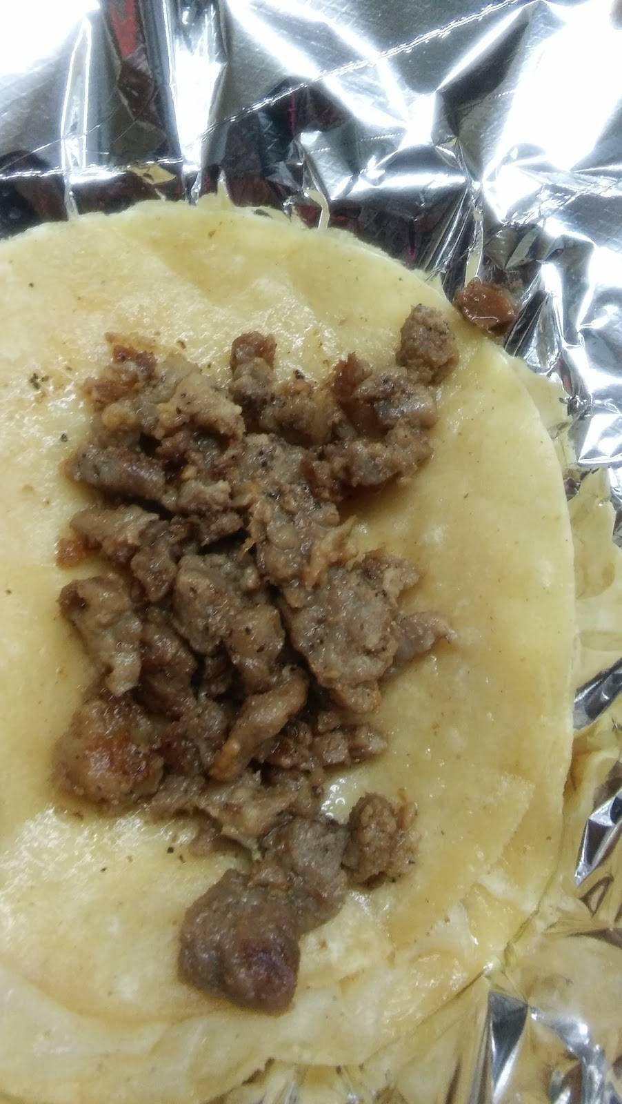 Peeples Taco Place | restaurant | 5944 W Chicago Ave, Chicago, IL 60651, USA | 7736267699 OR +1 773-626-7699