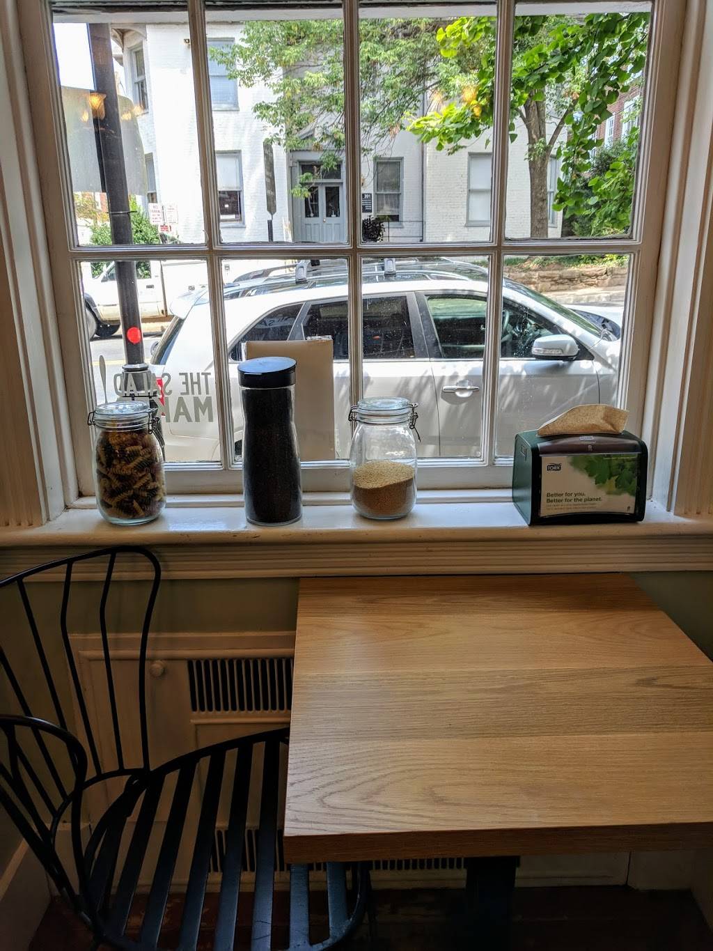 The Salad Maker | restaurant | 300 E Market St, Charlottesville, VA 22902, USA | 4342845523 OR +1 434-284-5523