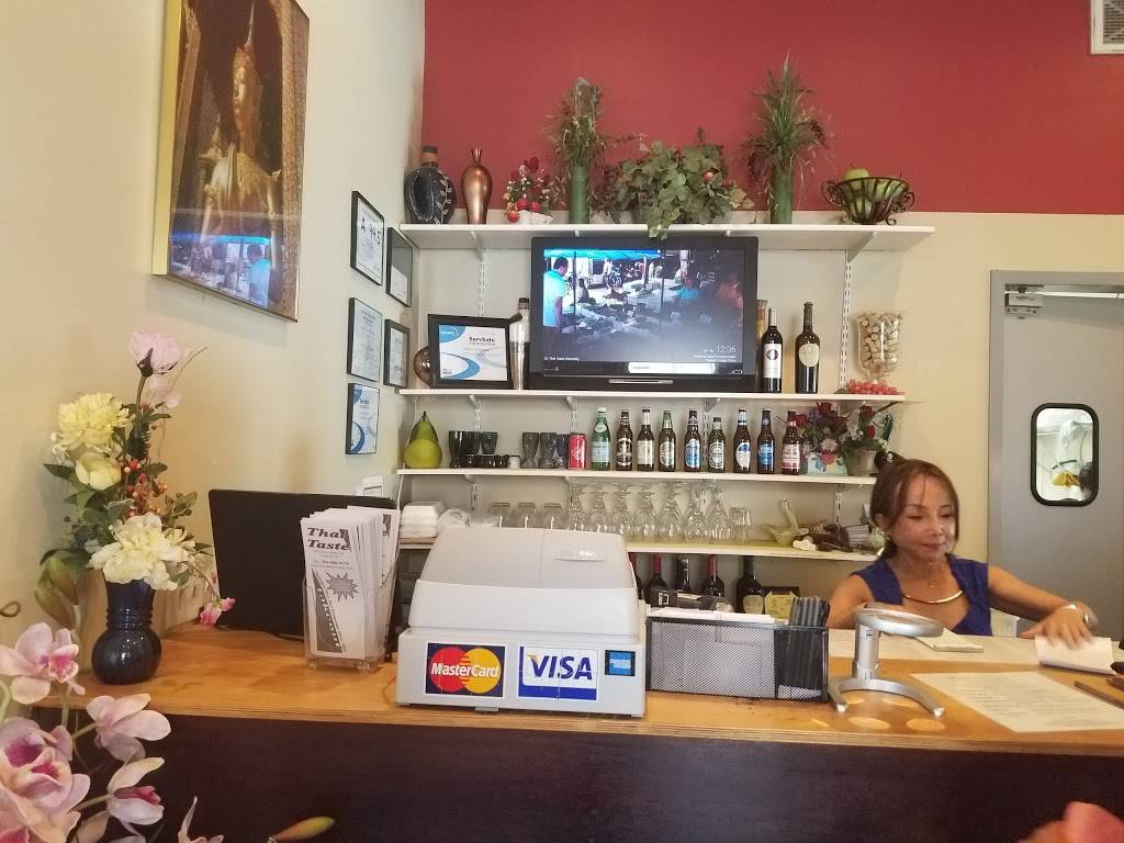 Thai Taste University | restaurant | 2025 E Arbors Dr # 230, Charlotte, NC 28262, USA | 7046889179 OR +1 704-688-9179