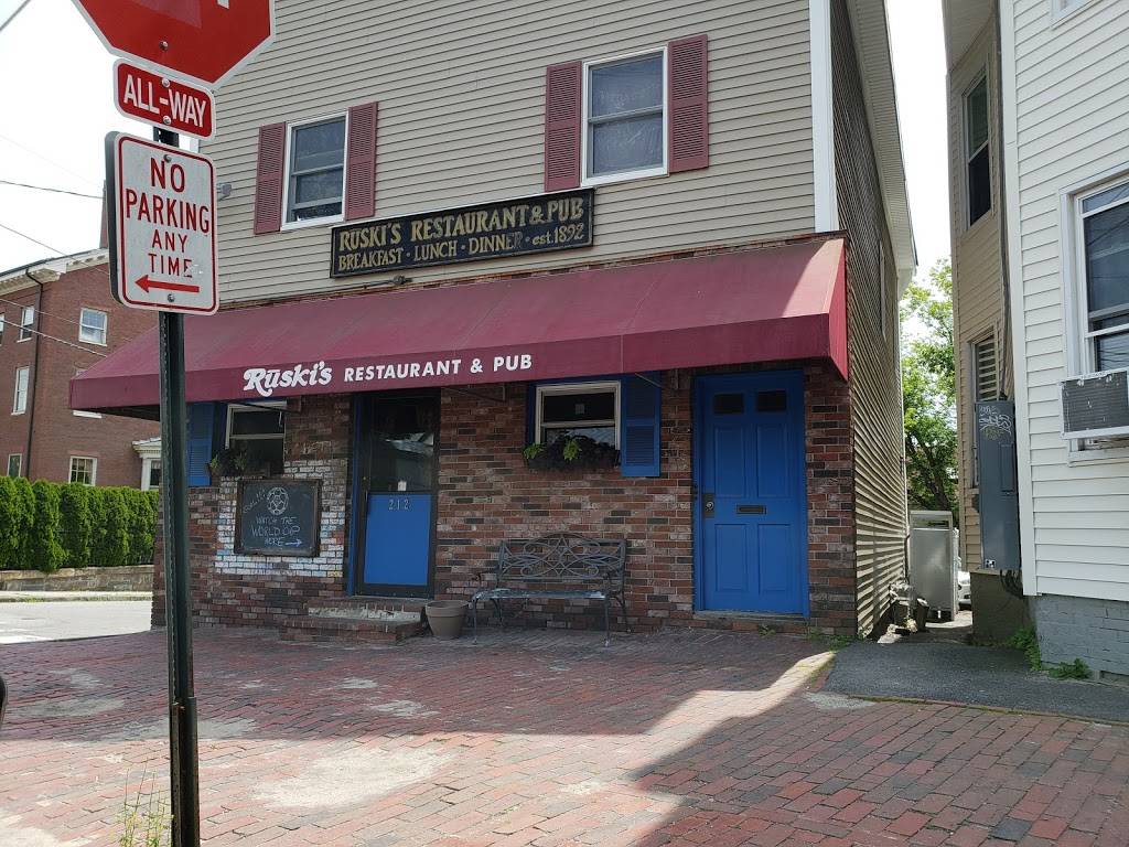 Ruskis | restaurant | 212 Danforth St, Portland, ME 04102, USA | 2077747604 OR +1 207-774-7604