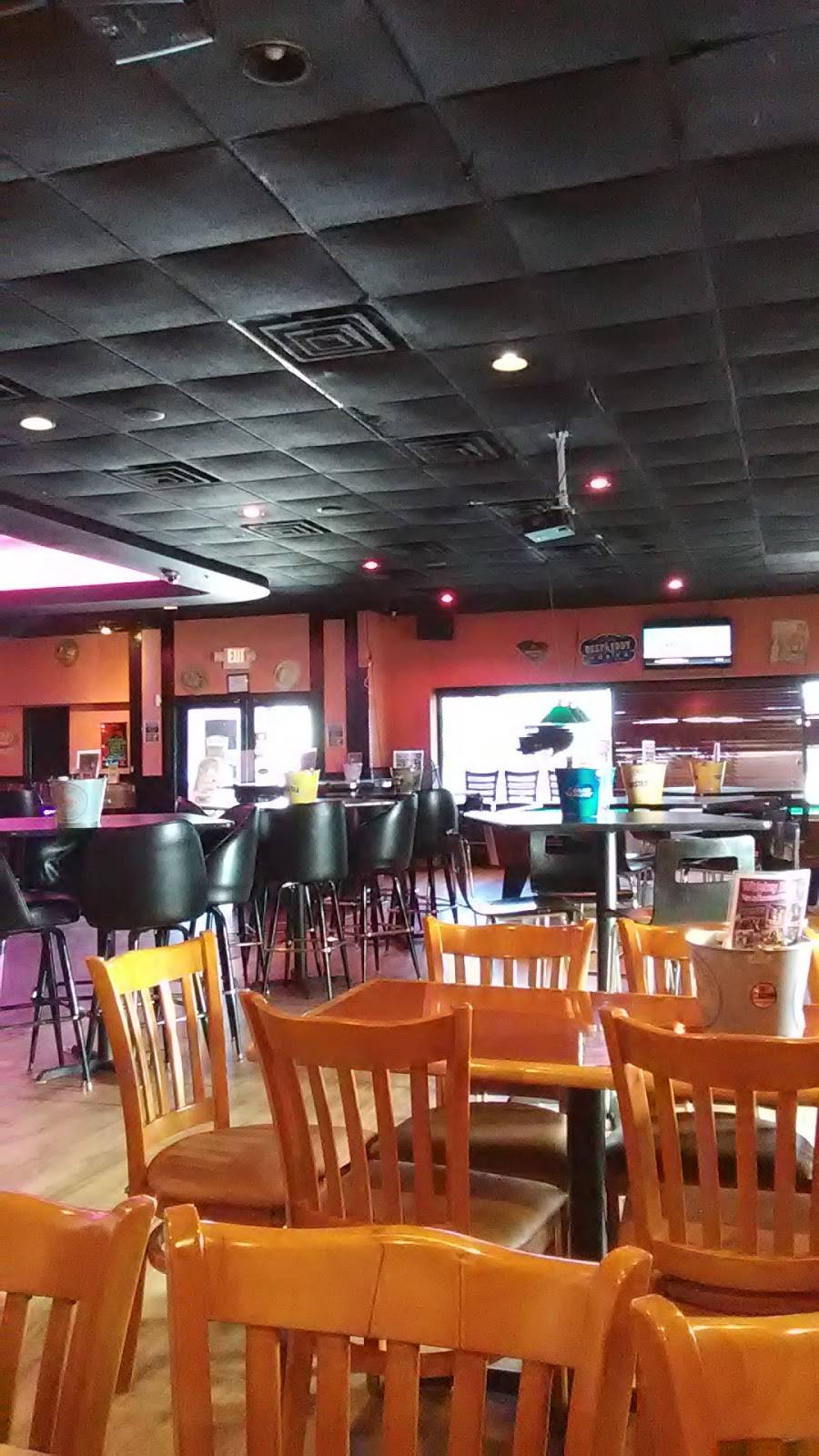 Whiskey Beach Bar & Grill | restaurant | 9668 N Kings Hwy, Myrtle Beach, SC 29572, USA | 8437121724 OR +1 843-712-1724