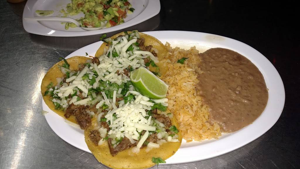 TJs Bar & Grill | night club | 216 E Yosemite Ave, Madera, CA 93638, USA | 5596736803 OR +1 559-673-6803