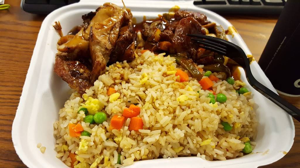 Panda Express | restaurant | 900 University Ave, Riverside, CA 92507, USA | 9518275754 OR +1 951-827-5754