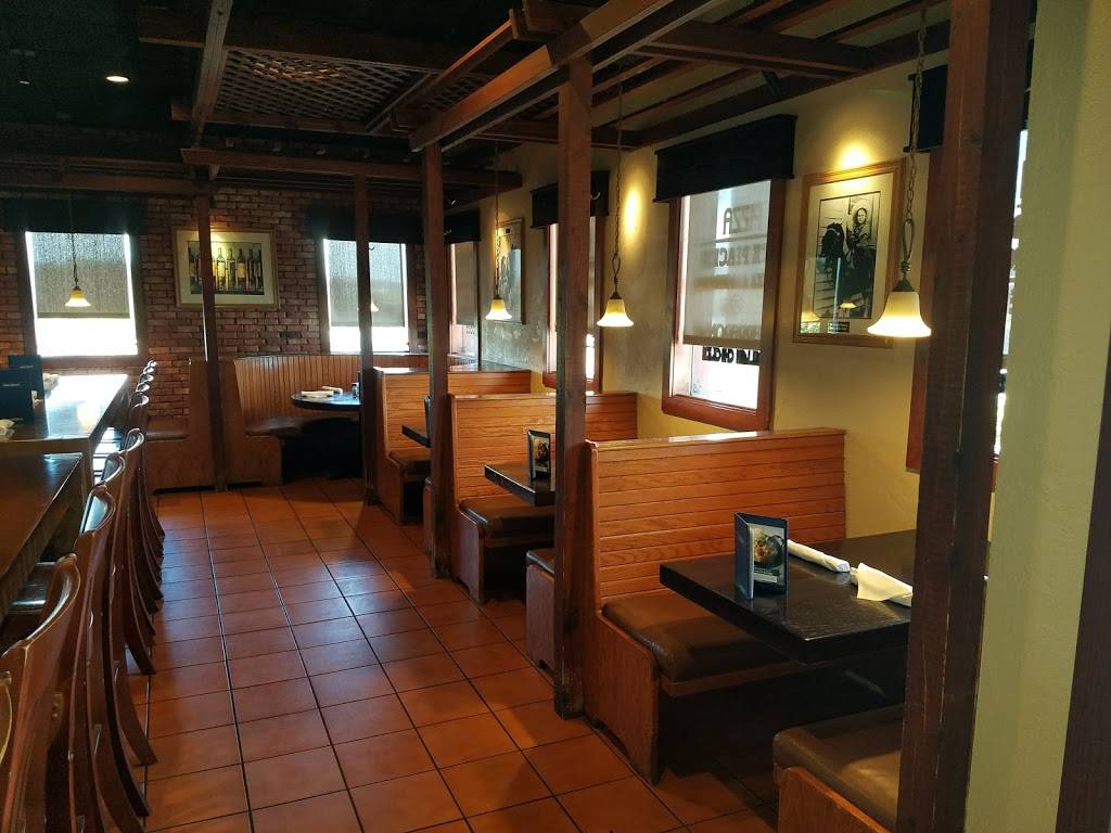 Carrabbas Italian Grill | restaurant | 3200 W Gate City Blvd, Greensboro, NC 27403, USA | 3363236069 OR +1 336-323-6069