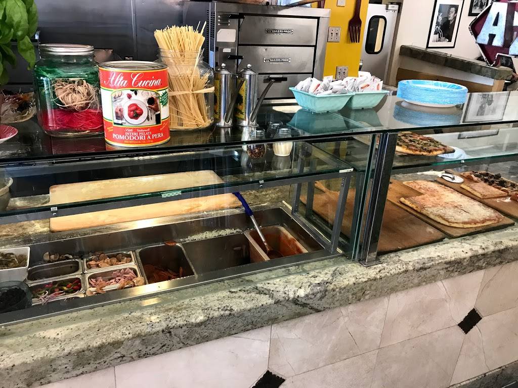 Spaccio italiano | restaurant | 2110 W Oceanfront, Newport Beach, CA 92663, USA | 9496753632 OR +1 949-675-3632