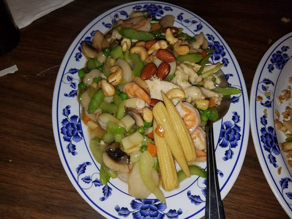 Golden Phoenix Restaurant | restaurant | 2854 E 22nd St, Tucson, AZ 85713, USA | 5203278008 OR +1 520-327-8008