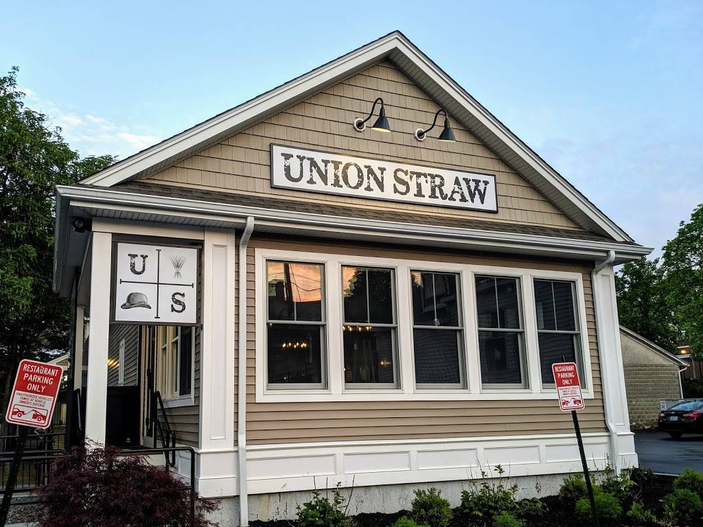 UNION STRAW | restaurant | 8 Mechanic Street Parking & Entrance Located Between 17 &, 21 Bird St, Foxborough, MA 02035, USA | 7742153377 OR +1 774-215-3377