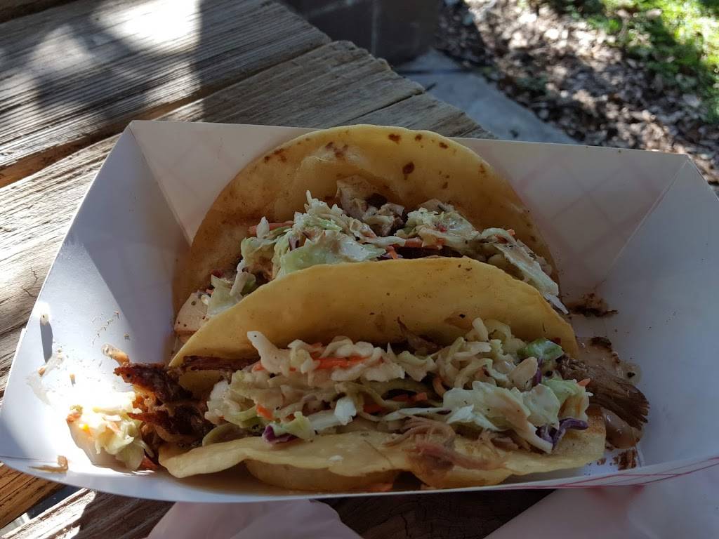 Kings Taste Barbecue | restaurant | 503 Palmetto St, Eustis, FL 32726, USA | 3525890404 OR +1 352-589-0404