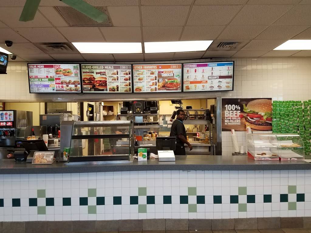 Burger King | restaurant | 3951 SW 64th Ave, Davie, FL 33314, USA | 9546631760 OR +1 954-663-1760