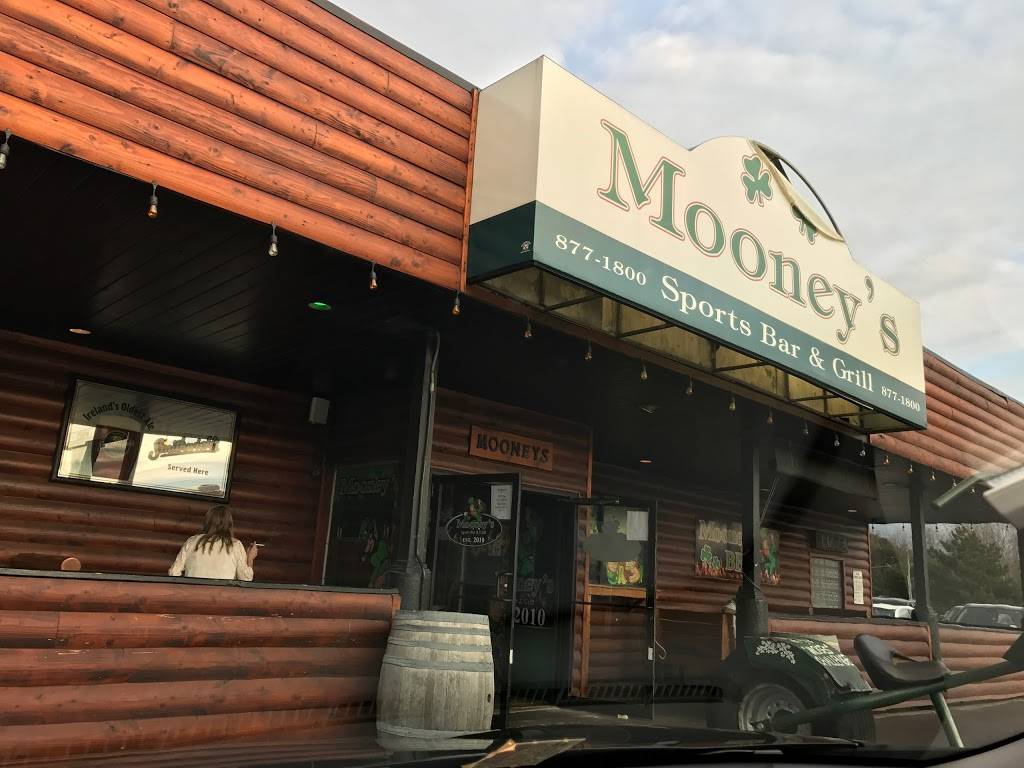 Mooneys Sports Bar & Grill | restaurant | 1531 Military Rd, Kenmore, NY 14217, USA | 7168771800 OR +1 716-877-1800