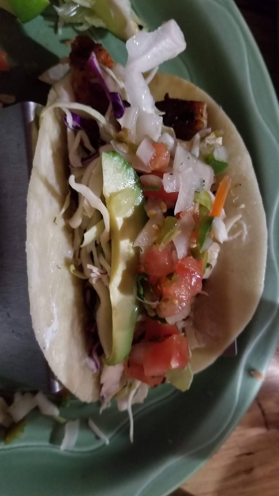 Lupes Mexican Restaurant | restaurant | 10009 US-59, Grove, OK 74344, USA | 9187868723 OR +1 918-786-8723