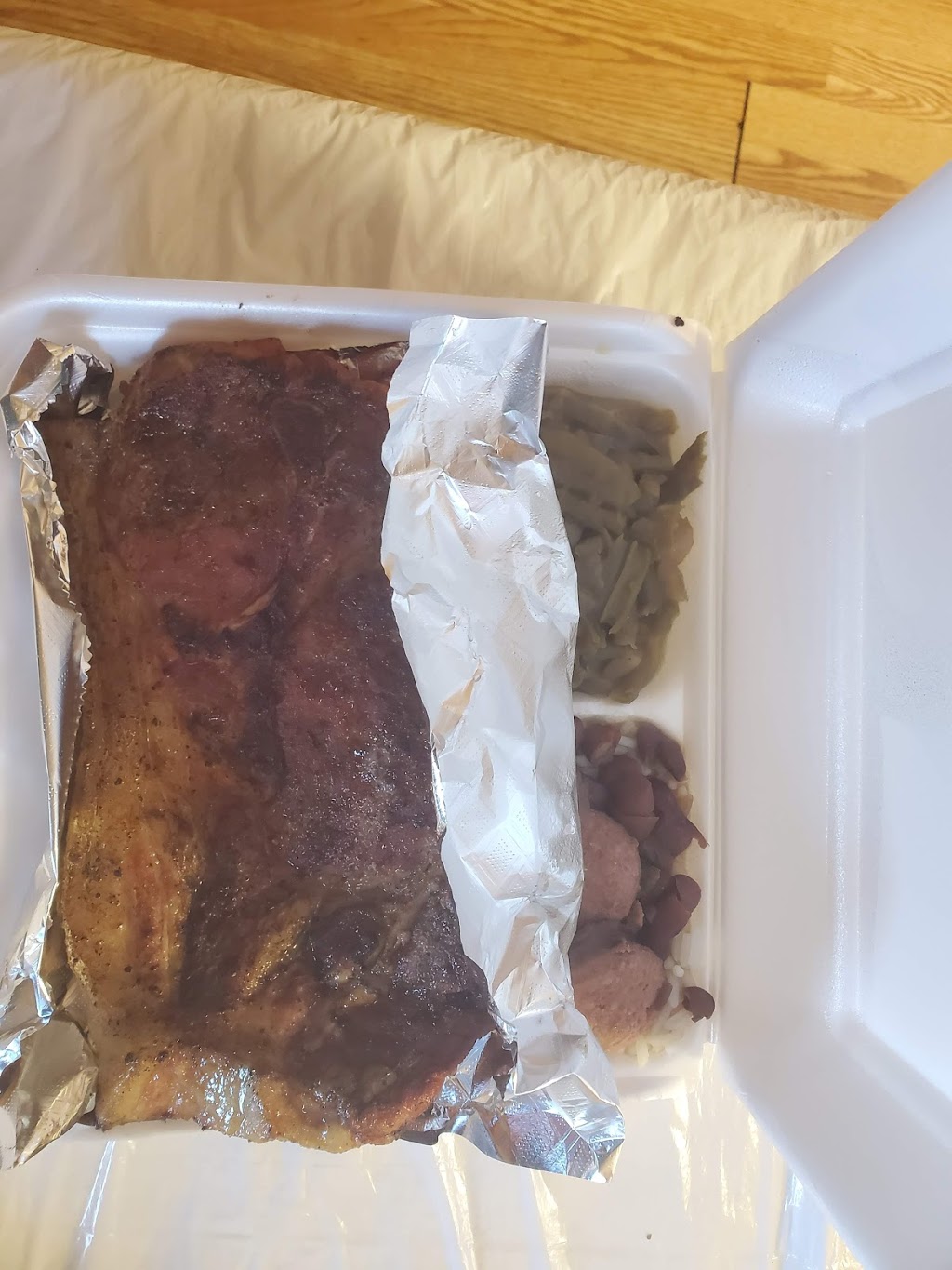 SUGES BBQ & SOULFOOD | restaurant | 2720 Clay St, Vicksburg, MS 39183, USA | 6016180256 OR +1 601-618-0256