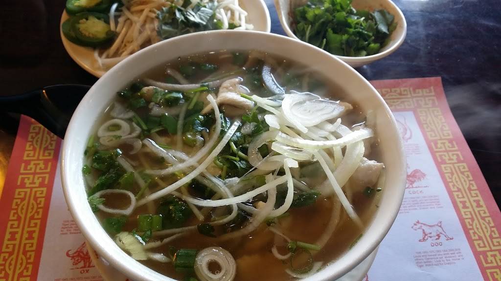 Pho Ha Noi | restaurant | 23624 El Toro Rd, Lake Forest, CA 92630, USA | 9498554300 OR +1 949-855-4300
