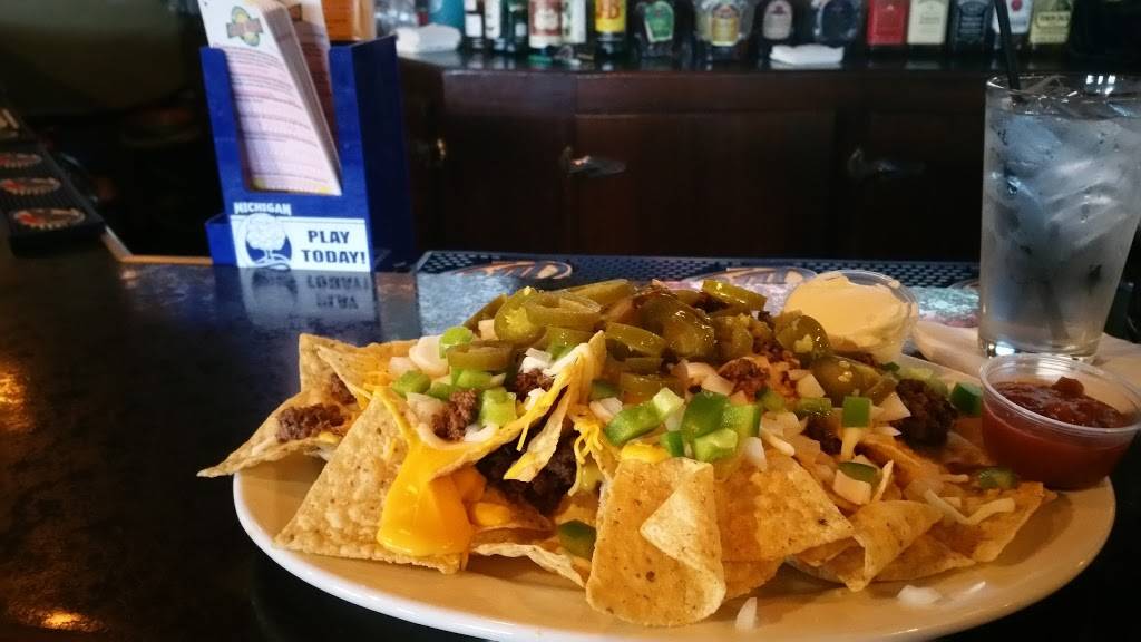 Ford Rd. Patio Bar & Grill | restaurant | 18490 Ford Rd, Detroit, MI 48228, USA | 3134064351 OR +1 313-406-4351