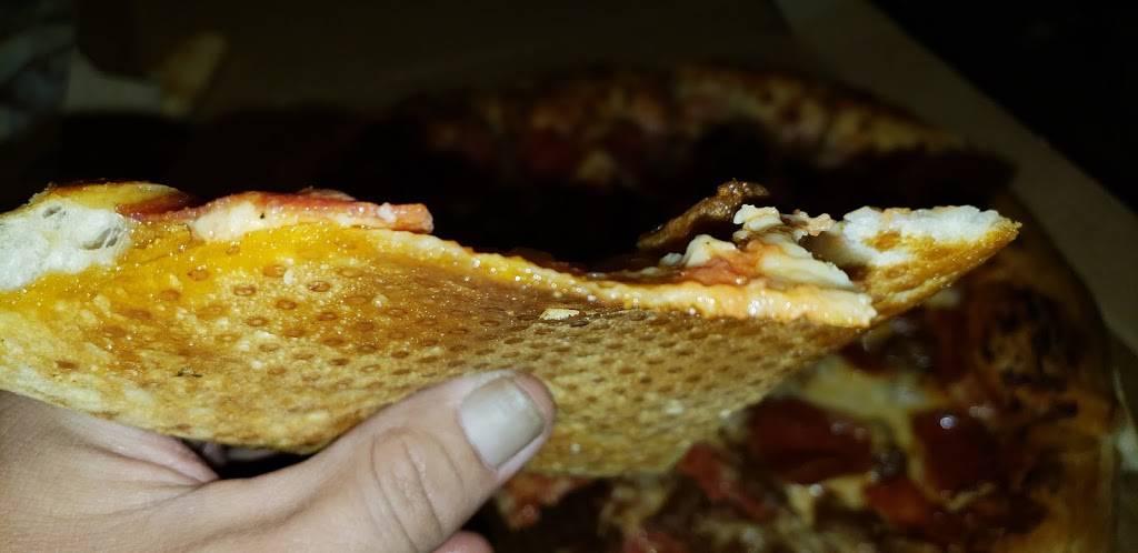 Pizza Hut | meal takeaway | 3701 W Old Shakopee Rd Ste 200, Bloomington, MN 55431, USA | 9528811222 OR +1 952-881-1222