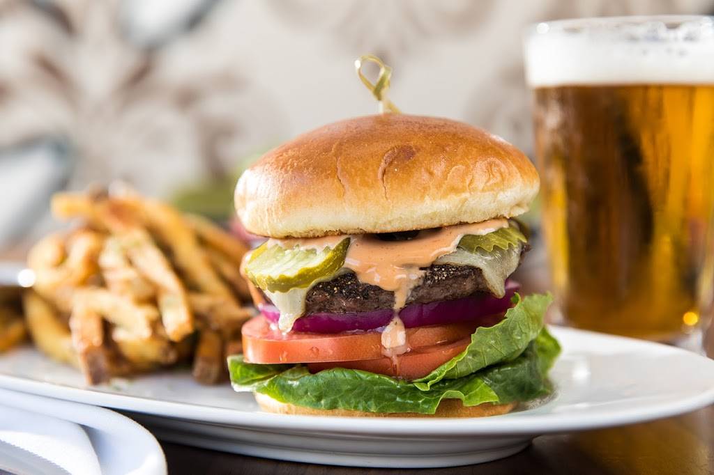 The Smashed Pig | restaurant | 509 Fremont St, Las Vegas, NV 89101, USA | 7024447816 OR +1 702-444-7816