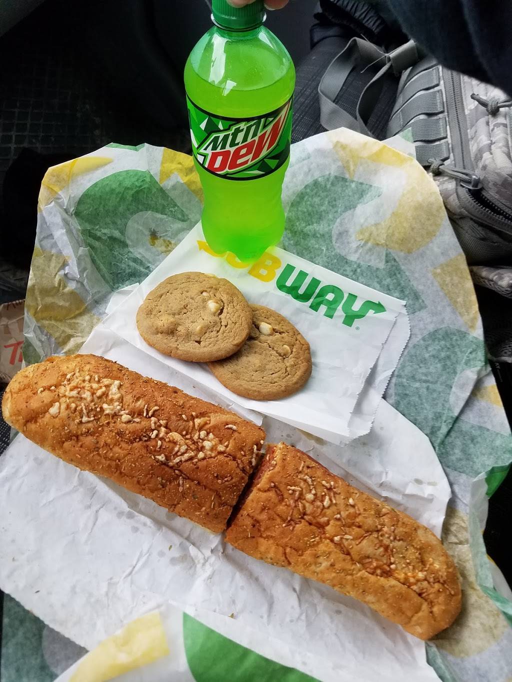 Subway | restaurant | 1244 Lawrence Ave E Unit A Bldg B, North York, ON M3A 1C3, Canada | 4164451556 OR +1 416-445-1556