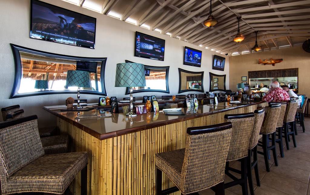 Snooks Bayside Restaurant & Grand Tiki | restaurant | 99470 Overseas Hwy, Key Largo, FL 33037, USA | 3054535004 OR +1 305-453-5004