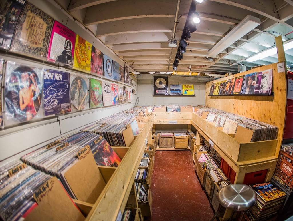 Archtop Cafe | cafe | 109 Lakeshore Rd E, Mississauga, ON L5G 1E2, Canada | 9052782233 OR +1 905-278-2233