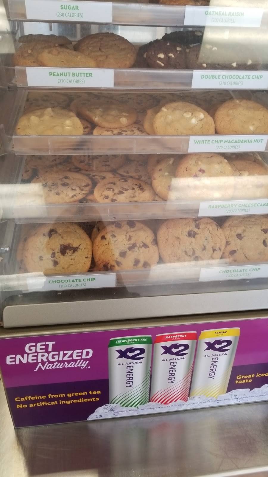 Subway | restaurant | 421 Atlantic St, Dover, DE 19902, USA | 3028573885 OR +1 302-857-3885