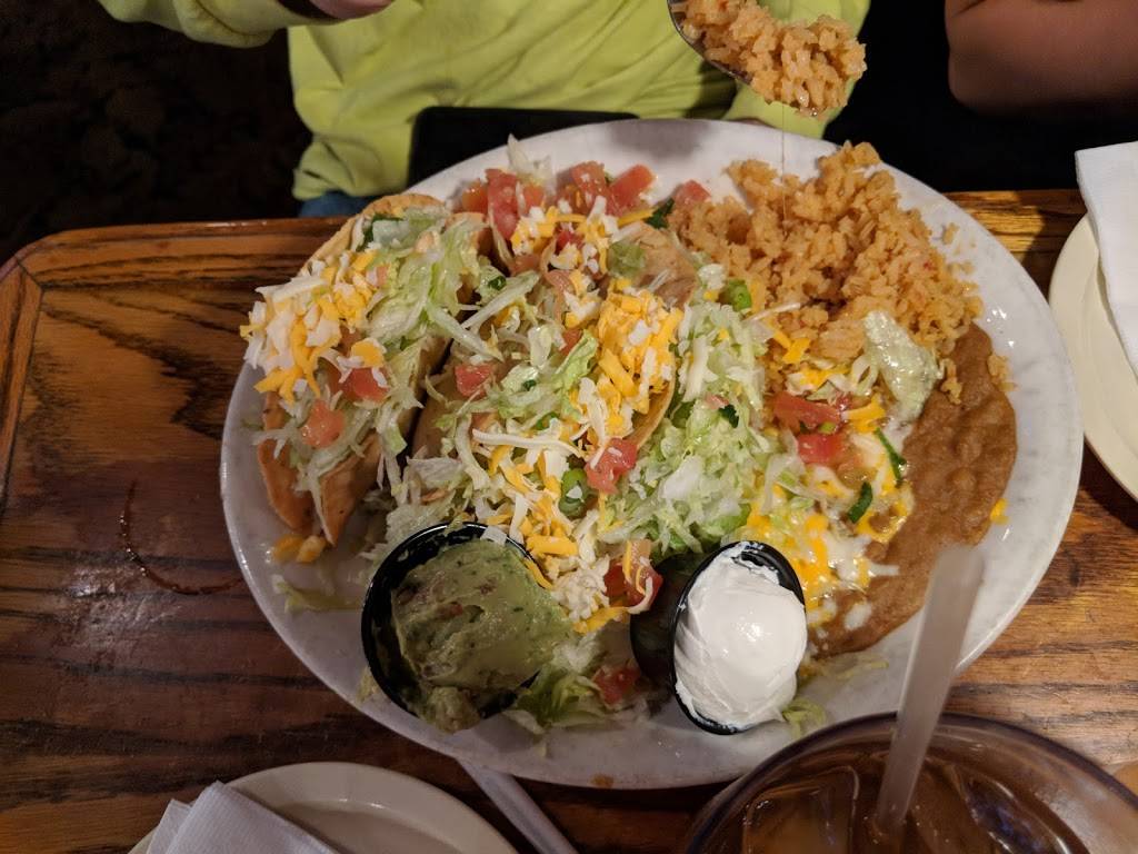 Popos Fiesta Del Sol | restaurant | 17037 N 59th Ave, Glendale, AZ 85308, USA | 6023547738 OR +1 602-354-7738