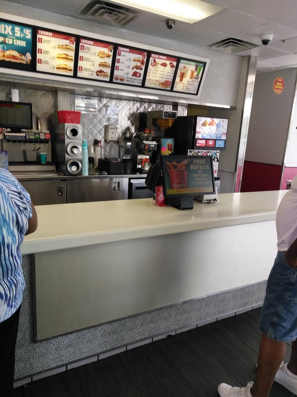 Krystal | meal takeaway | 2509 Main St, East Point, GA 30344, USA | 4047666420 OR +1 404-766-6420