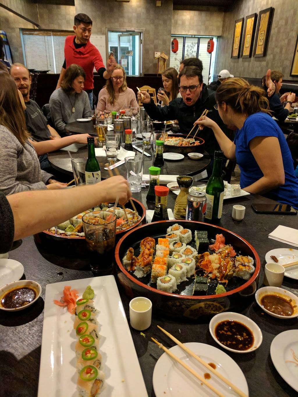 Jing Sushi | restaurant | 7019 Three Chopt Rd, Richmond, VA 23226, USA | 8042885030 OR +1 804-288-5030