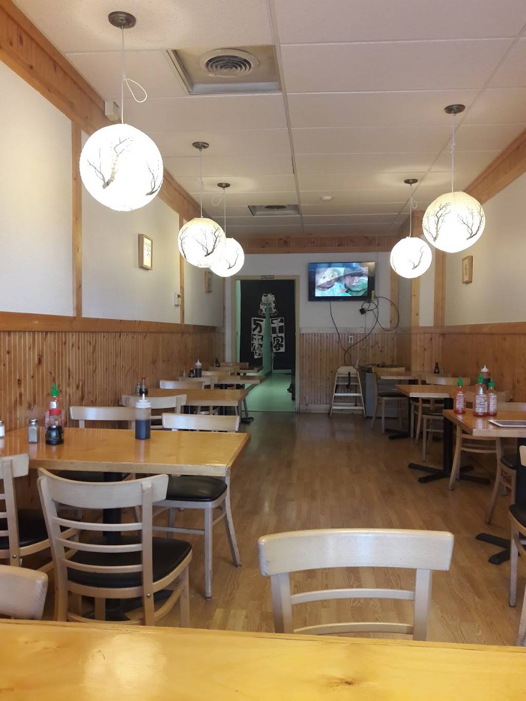 Himitsu Teriyaki | restaurant | 3010 Issaquah-Pine Lake Rd SE, Sammamish, WA 98075, USA | 4253928885 OR +1 425-392-8885