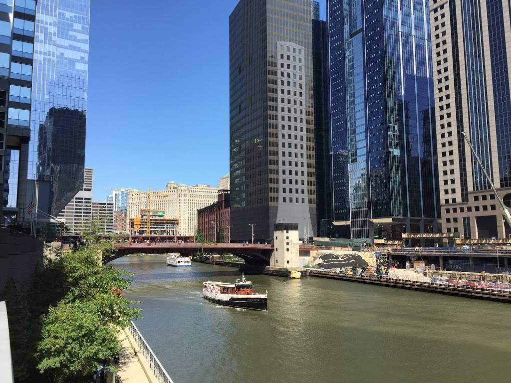 The Landing Chicago | restaurant | 100 N Riverside Plaza, Chicago, IL 60606, USA | 3125442528 OR +1 312-544-2528